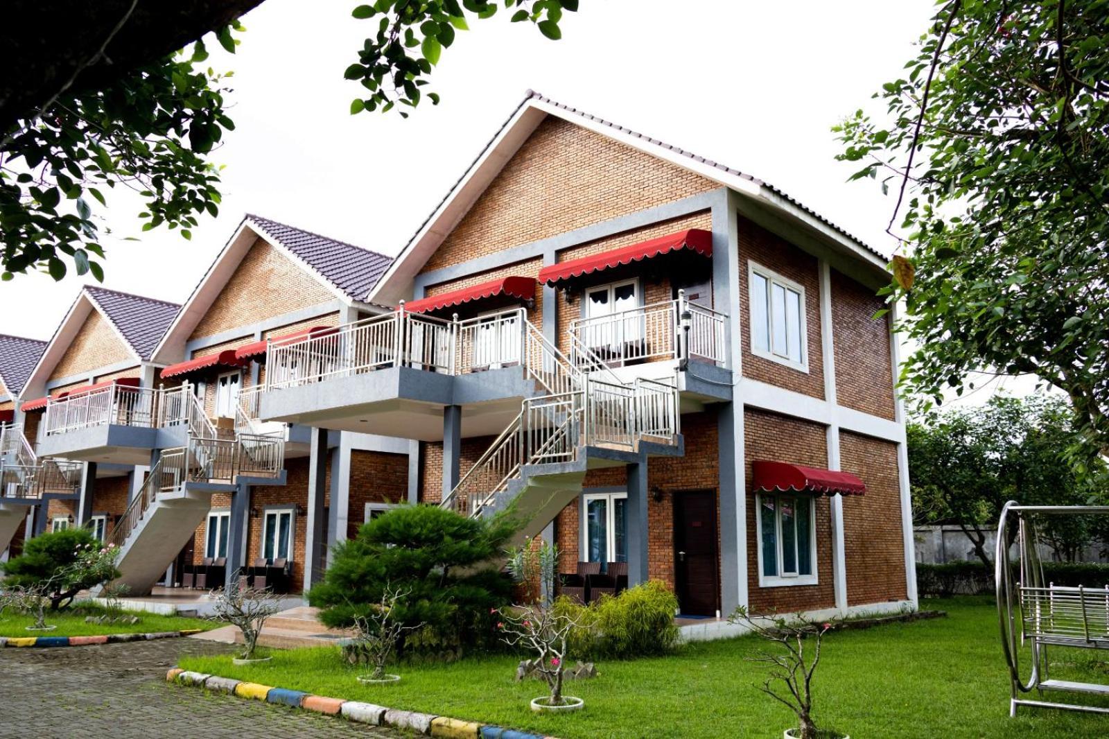 Thong'S Inn Hotel Kualanamu Medan Esterno foto